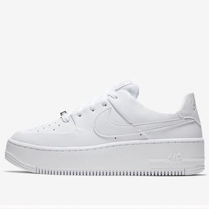 Nike Air Force 1 Sage Low in White